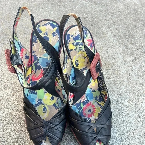 Miss L-Fire Rockabilly Brown Leather Wood
Heel Platform Sandals RARE - Picture 2 of 5